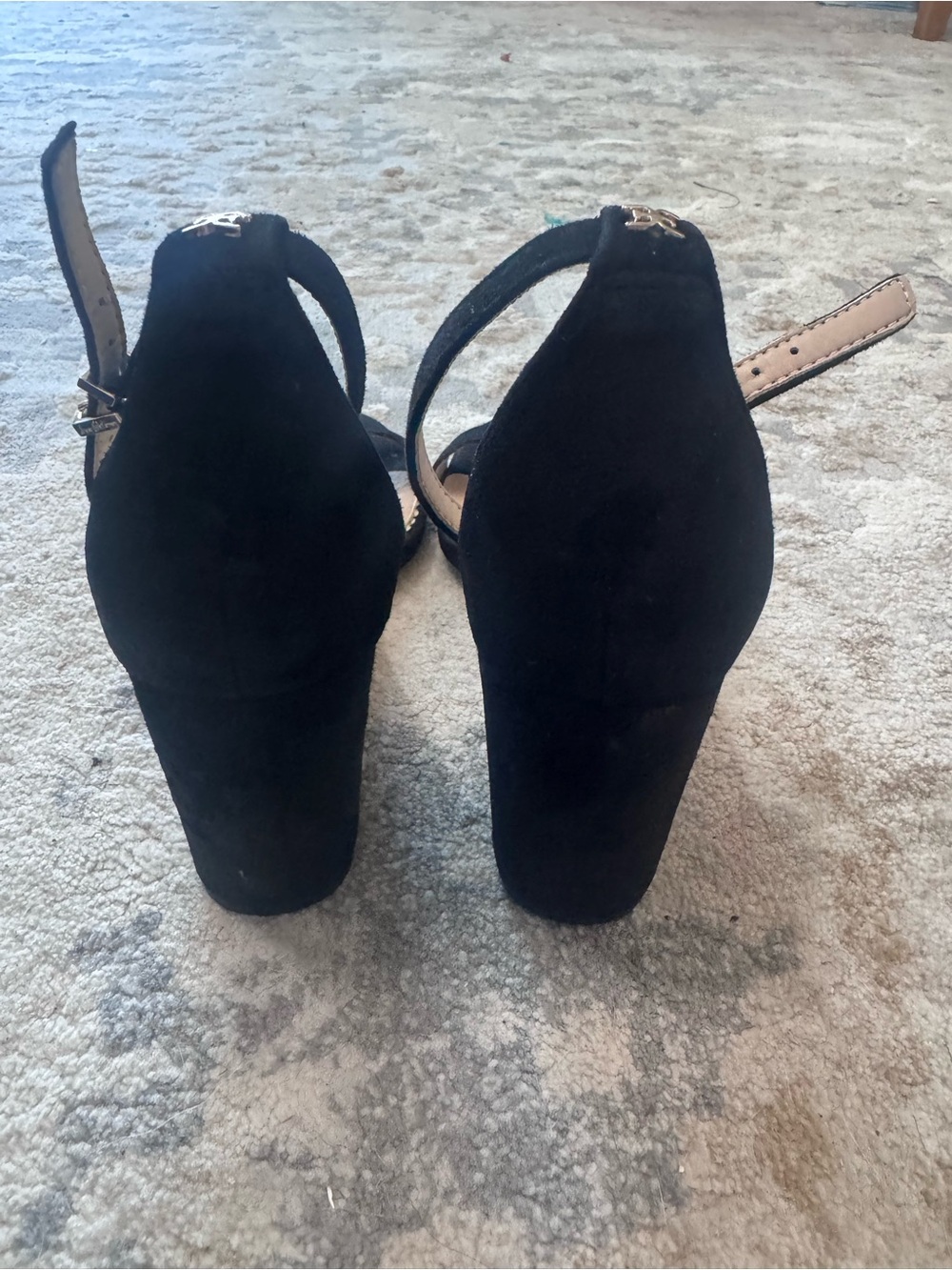 Sam Edelman Black Scalloped Ankle Strap Block Heel Sandals Women’s Size 8 - Picture 4 of 7